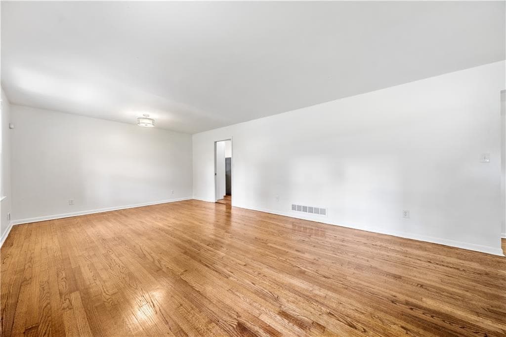 3 bedroom, 2 bathroom, 1,580 sq ft single family residence under contract at 2683 Stardust Trail, Decatur, GA 30034 — photo 5