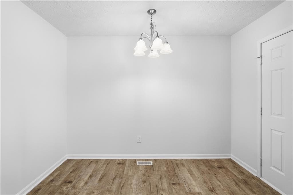 3 bedroom, 2 bathroom, 1,176 sq ft single family residence under contract at 79 Cross Creek Court, Villa Rica, GA 30180 — photo 10