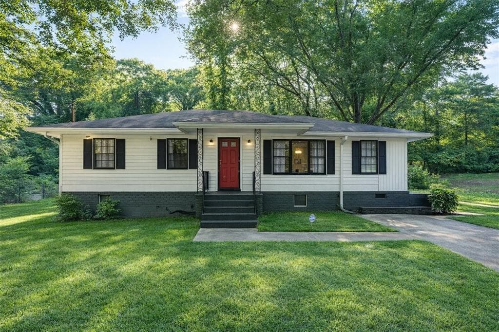 3 bedroom, 2 bathroom, 1,228 sq ft single family residence for sale at 3599 Saturn Drive, Atlanta, GA 30331