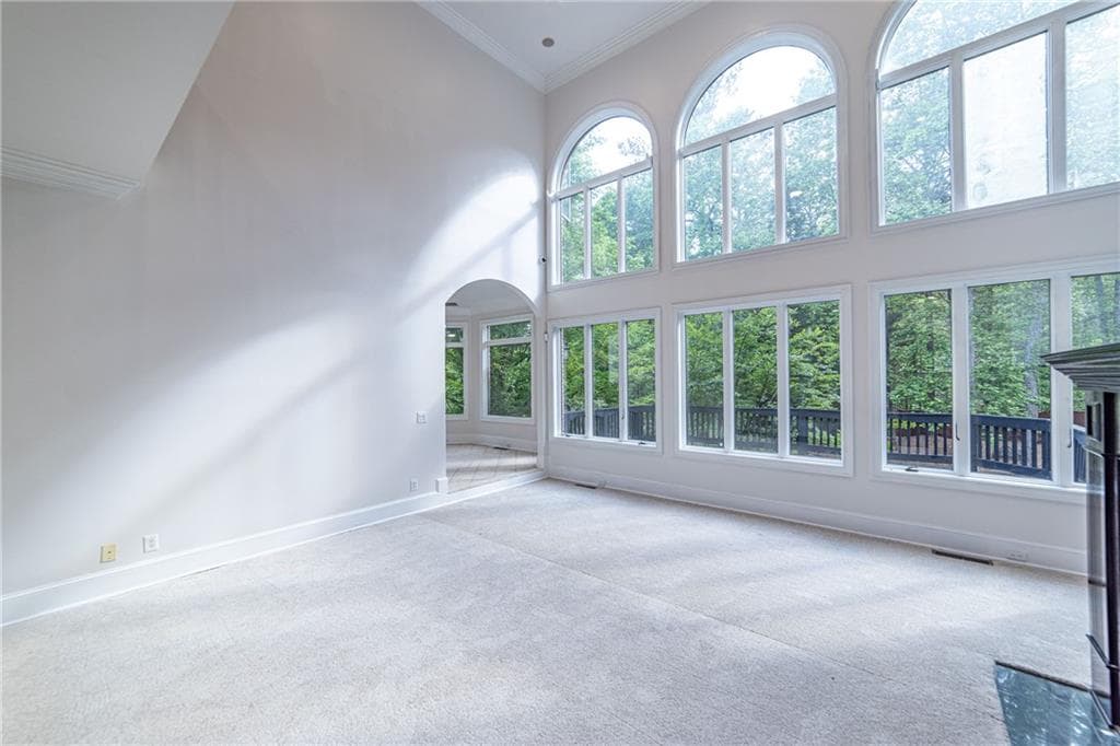 5 bedroom, 8 bathroom, 7,500 sq ft single family residence for sale at 1483 Jones Road, Roswell, GA 30075 — photo 5