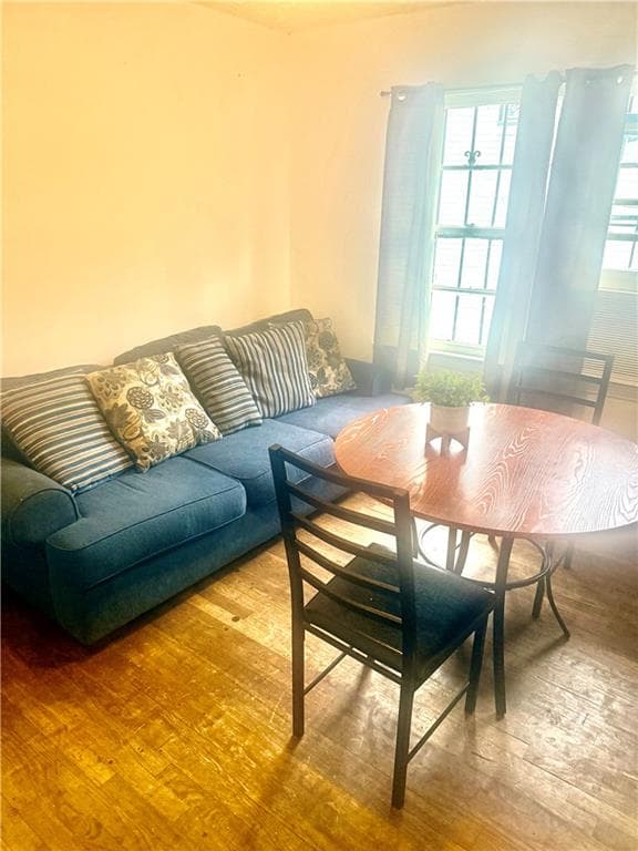 5 bedroom, 2 bathroom, 1,150 sq ft single family residence for sale at 638 Church Street, Atlanta, GA 30318 — photo 8