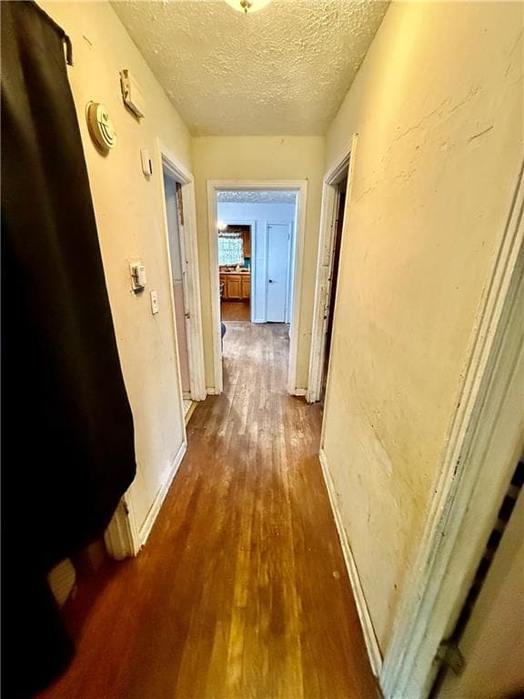 5 bedroom, 2 bathroom, 1,150 sq ft single family residence for sale at 638 Church Street, Atlanta, GA 30318 — photo 9