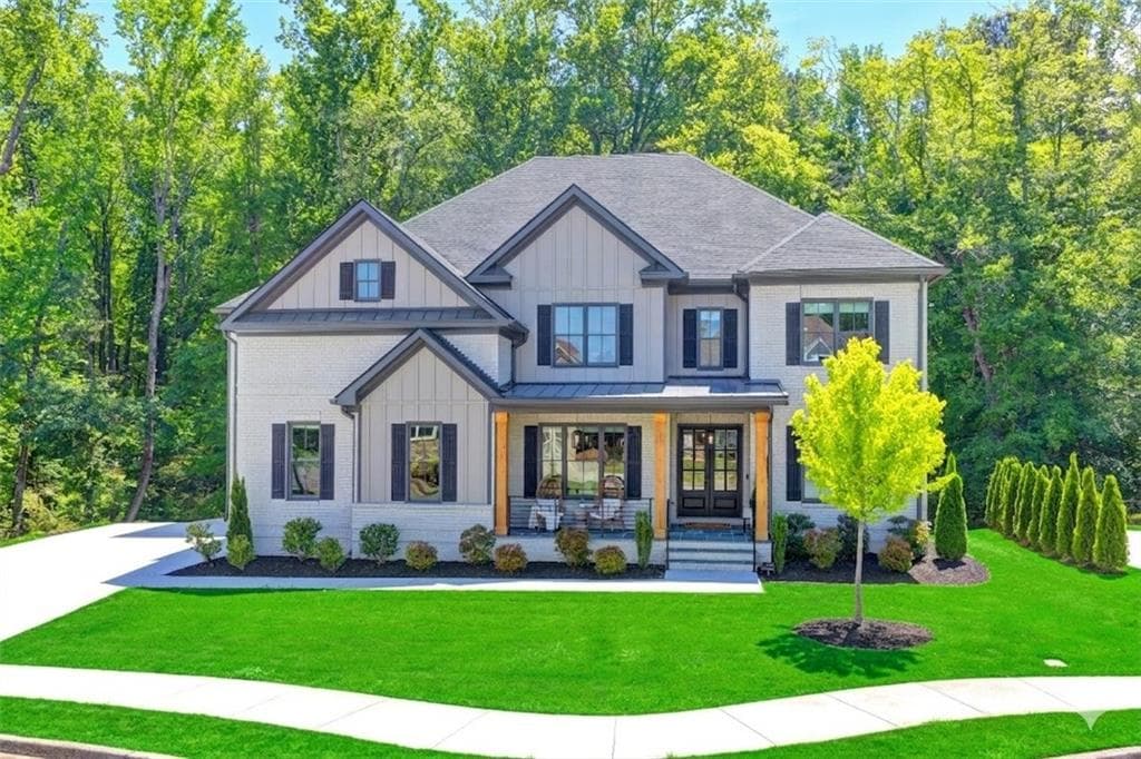 6 bedroom, 6 bathroom, 7,441 sq ft single family residence for sale at 1370 Rumson Lane, Alpharetta, GA 30004 — photo 2