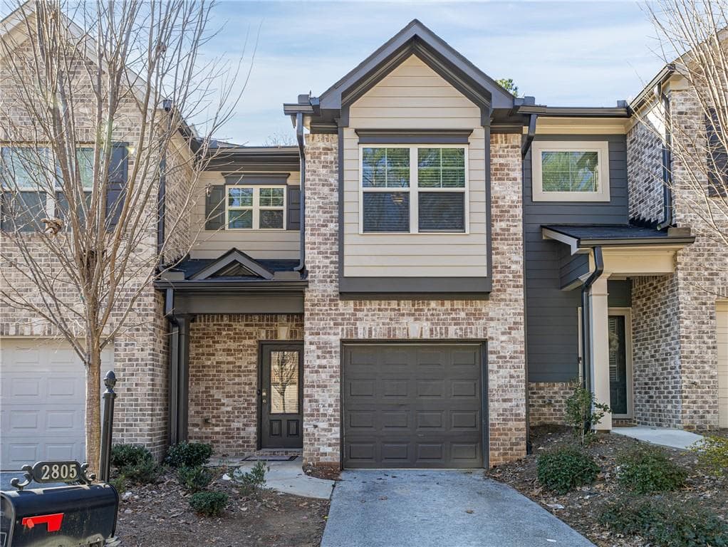 3 bedroom, 3 bathroom, 1,544 sq ft townhouse sold at 2805 Ridgeview Drive, Atlanta, GA 30331