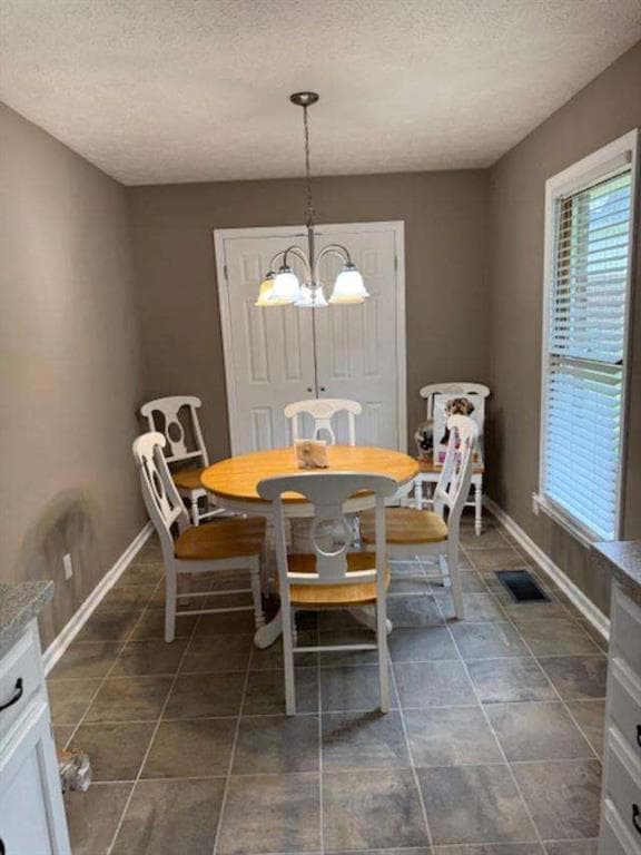 3 bedroom, 2 bathroom, 2,050 sq ft single family residence for sale at 462 Oakwood Drive, Cedartown, GA 30125 — photo 9