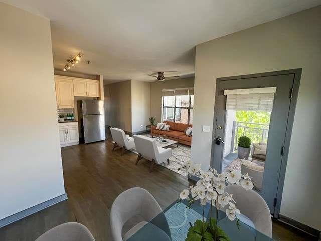 1 bedroom, 1 bathroom, 750 sq ft condominium for sale at 238 Walker Street 32, Atlanta, GA 30313 — photo 3
