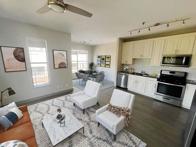 1 bedroom, 1 bathroom, 750 sq ft condominium for sale at 238 Walker Street 32, Atlanta, GA 30313 — photo 4