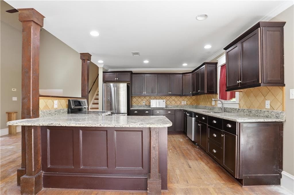 4 bedroom, 3 bathroom, 2,847 sq ft single family residence for sale at 284 Siloam Church Road, Dahlonega, GA 30533 — photo 2