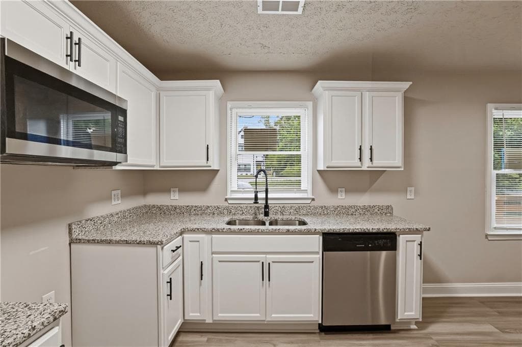 3 bedroom, 2 bathroom, 875 sq ft single family residence for sale at 1620 Eastland Road, Atlanta, GA 30316 — photo 9
