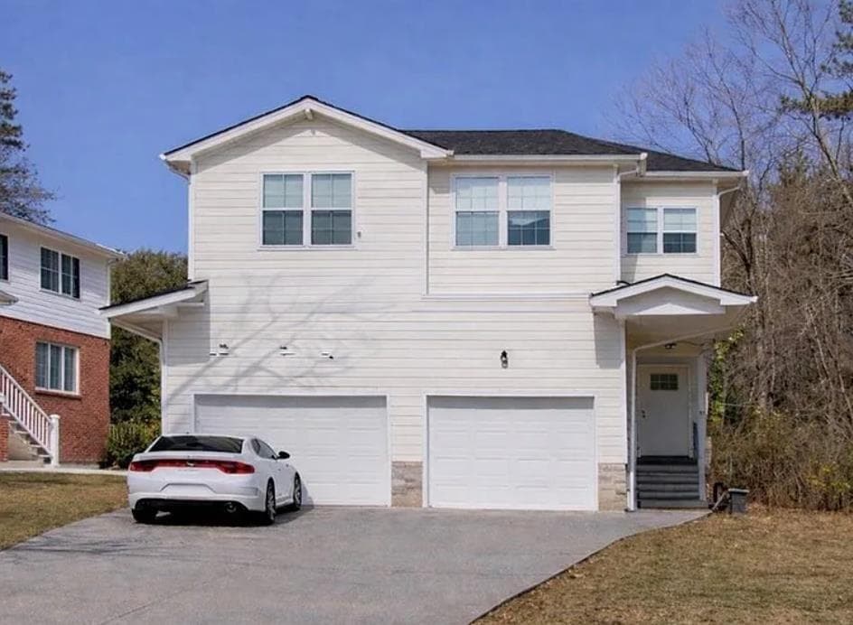 3 bedroom, 3 bathroom duplex for rent at 2035 Lois Place Unit B, Atlanta, GA 30318 for $1,975 a month — photo 1 of 13