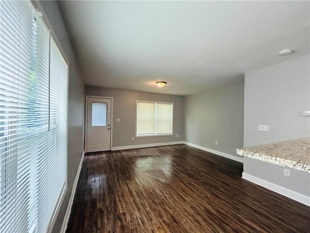 3 bedroom, 3 bathroom duplex for rent at 2035 Lois Place Unit B, Atlanta, GA 30318 for $1,975 a month — photo 3