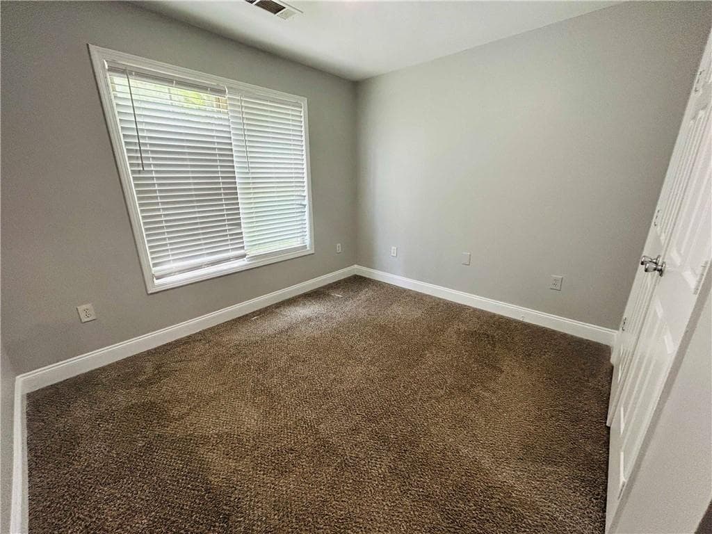 3 bedroom, 3 bathroom duplex for rent at 2035 Lois Place Unit B, Atlanta, GA 30318 for $1,975 a month — photo 10