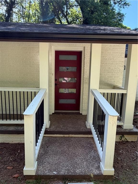 3 bedroom, 3 bathroom, 1,305 sq ft single family residence for rent at 2190 Highview Road, Atlanta, GA 30311 for $1,950 a month — photo 2