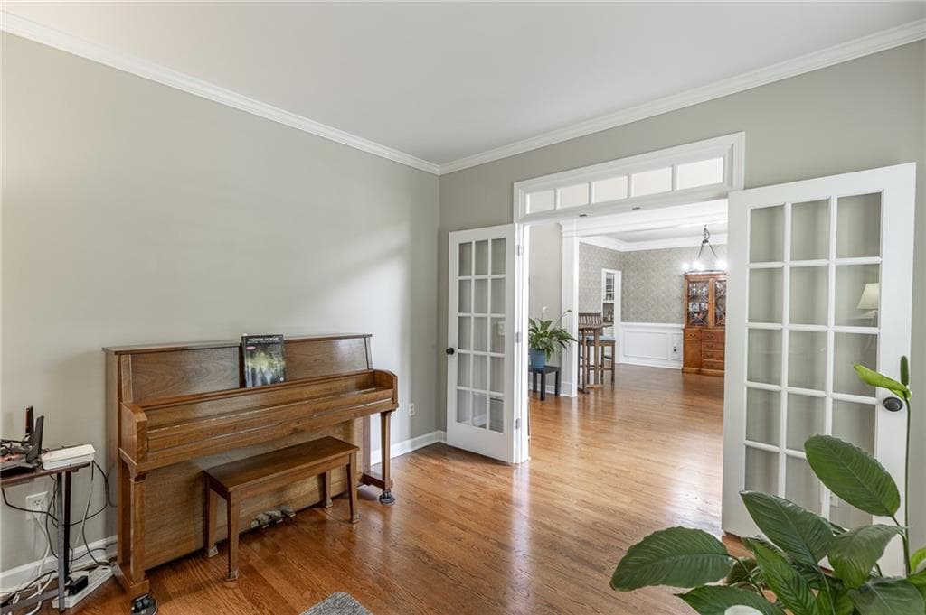 6 bedroom, 5 bathroom, 4,835 sq ft single family residence for sale at 272 Lostwood Trail, Sugar Hill, GA 30518 — photo 6