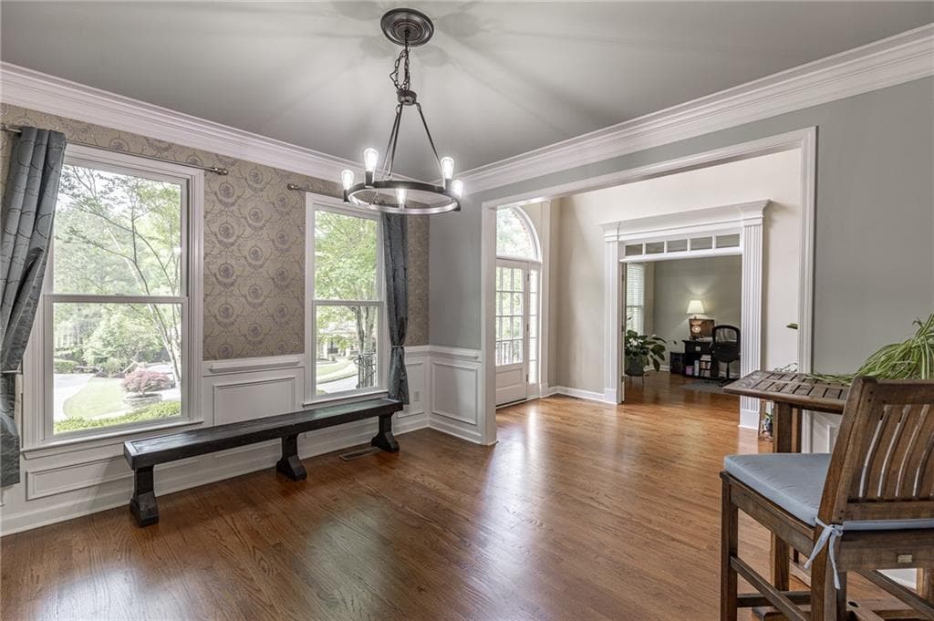 6 bedroom, 5 bathroom, 4,835 sq ft single family residence for sale at 272 Lostwood Trail, Sugar Hill, GA 30518 — photo 9