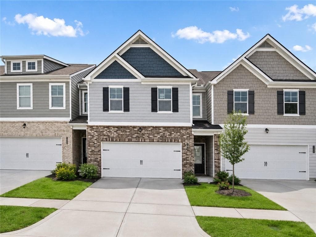 4 bedroom, 3 bathroom, 1,817 sq ft townhouse sold at 7439 Knoll Hollow Road, Lithonia, GA 30058