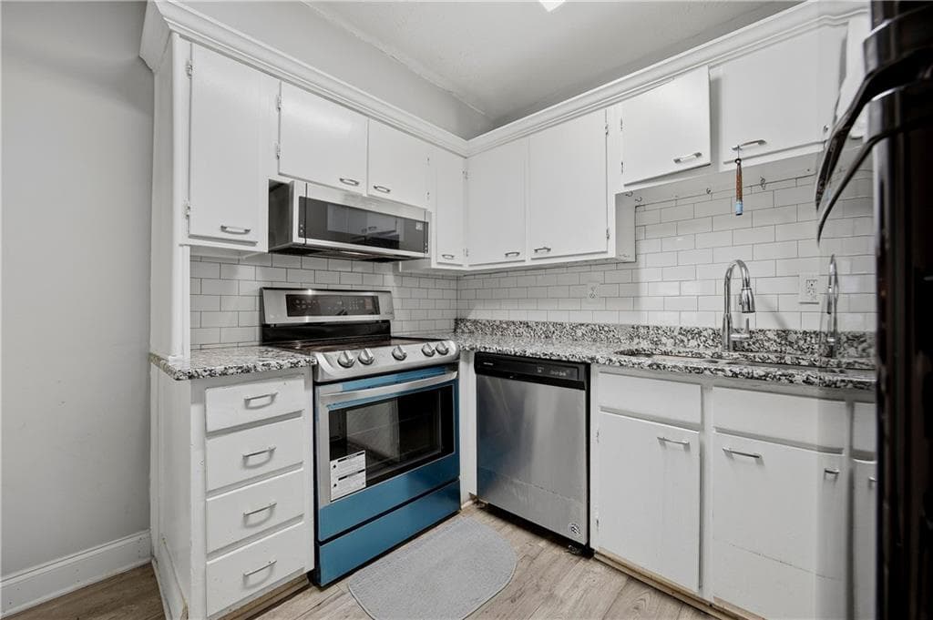 2 bedroom, 2 bathroom, 1,224 sq ft townhouse for sale at 936 Six Oaks Circle A, Norcross, GA 30093 — photo 6