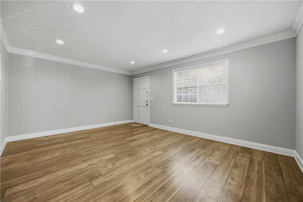 2 bedroom, 2 bathroom, 1,224 sq ft townhouse for sale at 936 Six Oaks Circle A, Norcross, GA 30093 — photo 3