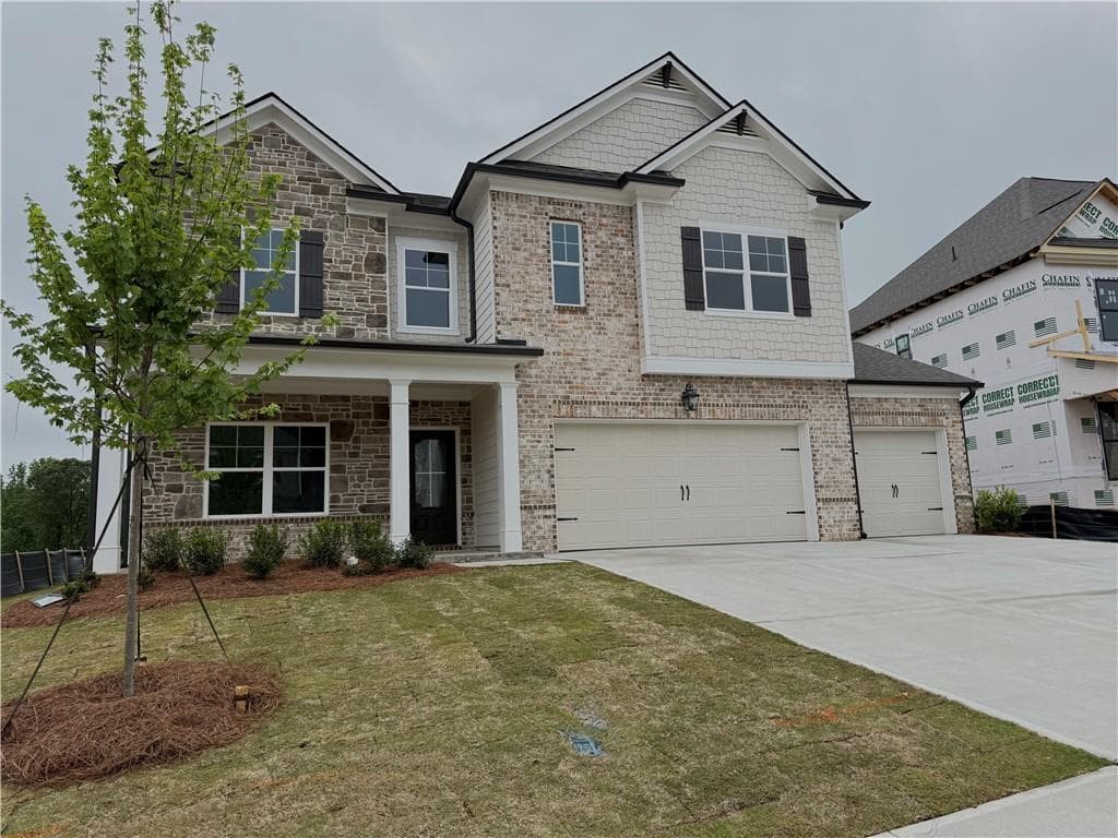 5 bedroom, 3 bathroom, 2,535 sq ft single family residence for sale at 5271 Baymont Drive, Gainesville, GA 30507 — photo 3
