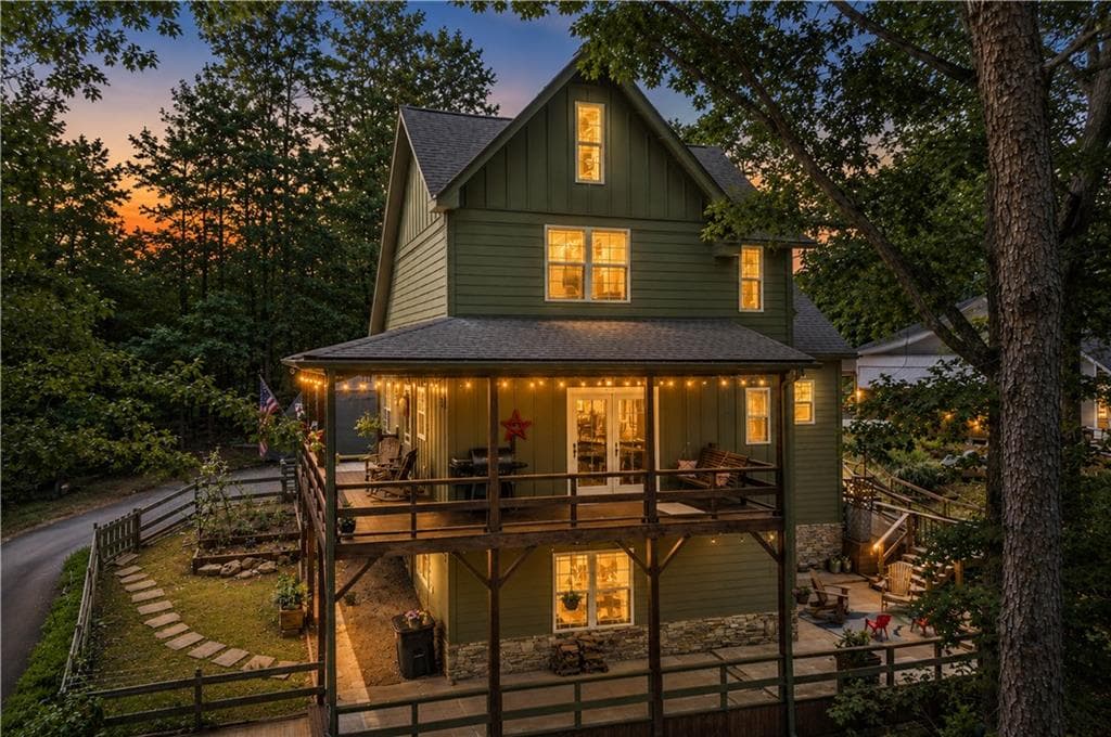 3 bedroom, 3 bathroom, 2,548 sq ft single family residence for sale at 97 Cypress Circle, Ellijay, GA 30540 — photo 1 of 28