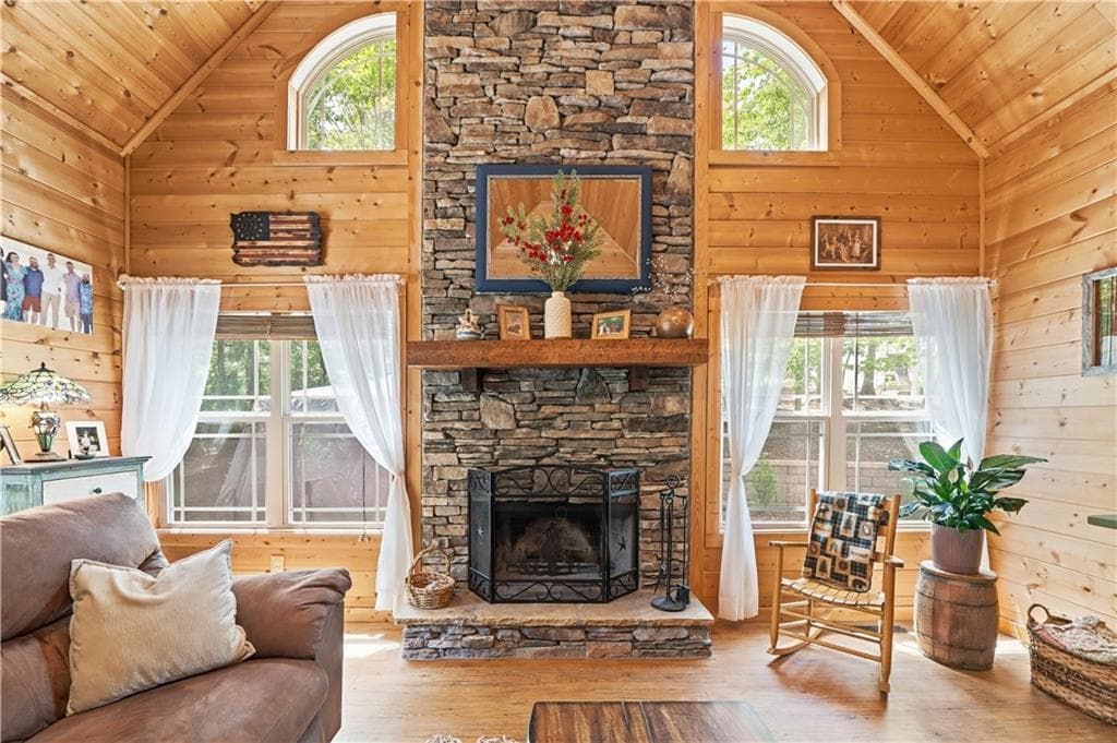 3 bedroom, 3 bathroom, 2,548 sq ft single family residence for sale at 97 Cypress Circle, Ellijay, GA 30540 — photo 6