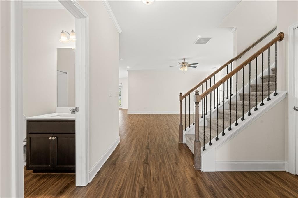 4 bedroom, 3 bathroom, 2,552 sq ft single family residence for sale at 5214 Blake Branch, Flowery Branch, GA 30542 — photo 6