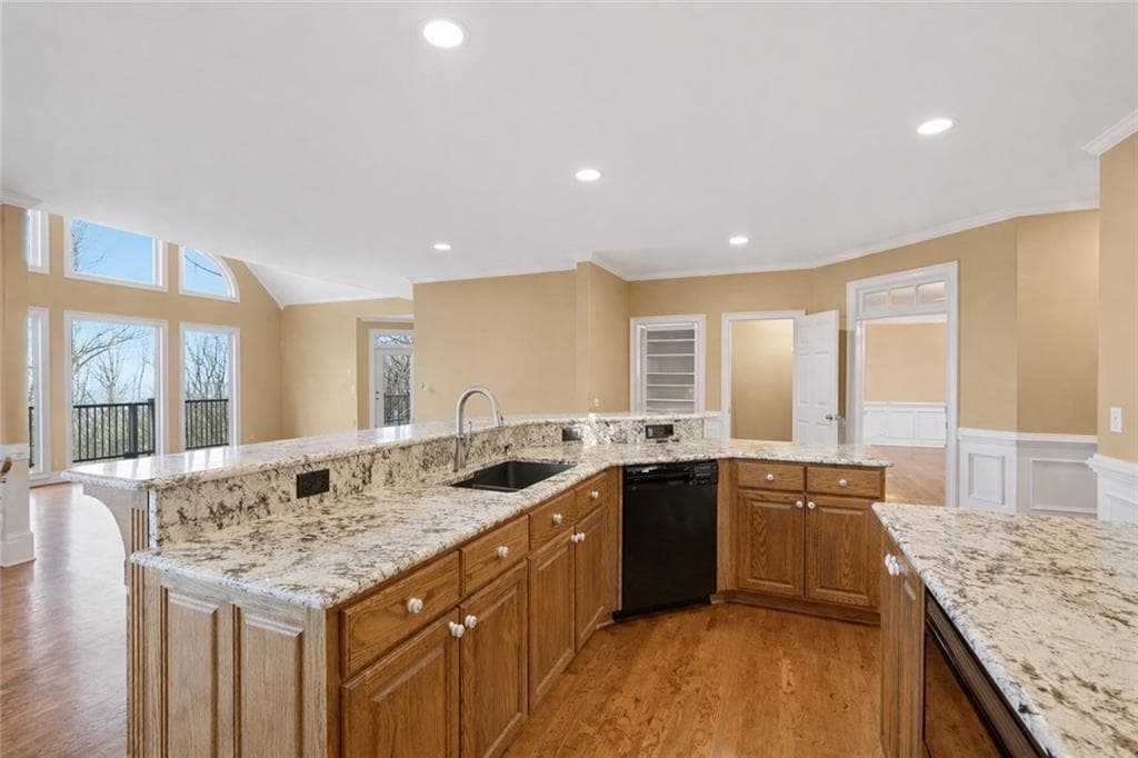 4 bedroom, 5 bathroom single family residence for sale at 352 Sanderlin Mtn Drive, Big Canoe, GA 30143 — photo 10