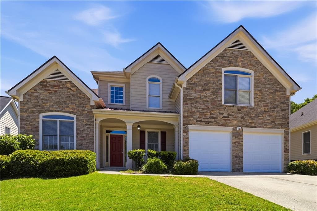 4 bedroom, 3 bathroom, 2,506 sq ft single family residence sold at 4153 Ashland Circle, Douglasville, GA 30135