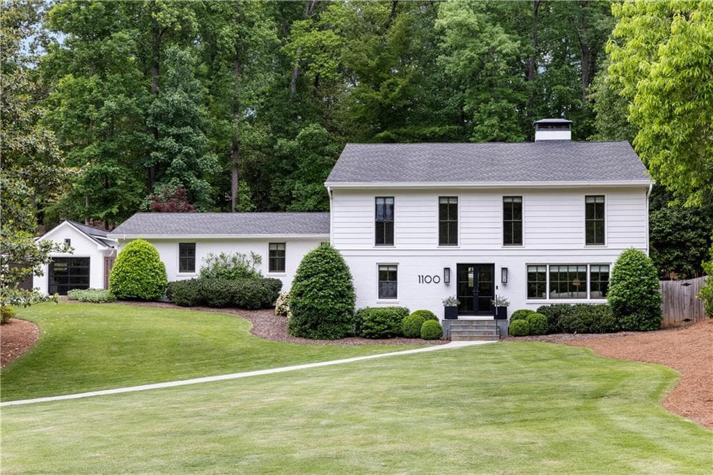 5 bedroom, 5 bathroom, 3,428 sq ft single family residence sold at 1100 Kingston Drive, Atlanta, GA 30342