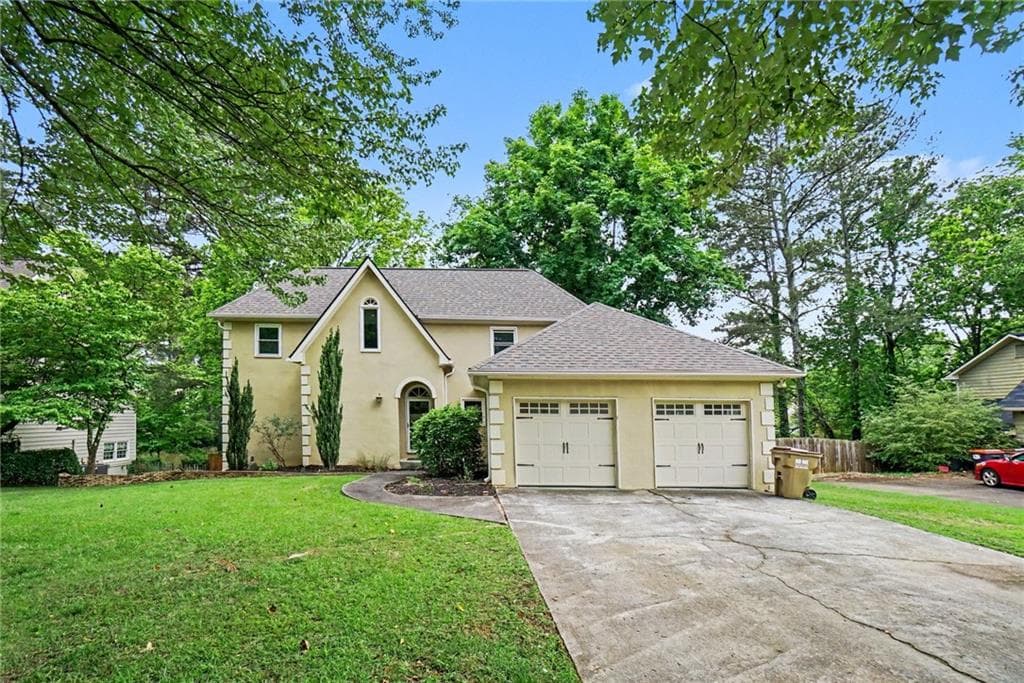 3 bedroom, 3 bathroom, 2,406 sq ft single family residence sold at 4328 Keheley Lake Court, Marietta, GA 30066