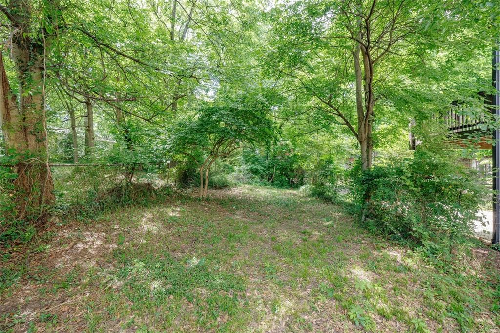 4 bedroom, 2 bathroom, 900 sq ft single family residence for sale at 1068 Snyder Street, Atlanta, GA 30318 — photo 9