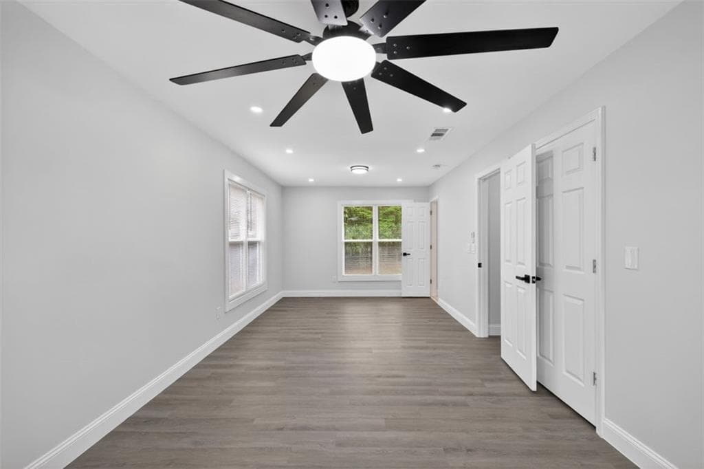 3 bedroom, 2 bathroom, 1,152 sq ft single family residence for sale at 2802 Buford Dam Road, Cumming, GA 30041 — photo 3