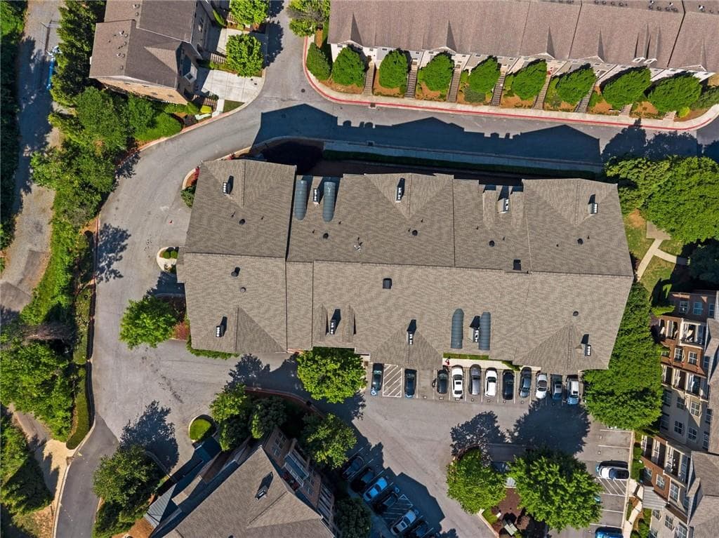 2 bedroom, 2 bathroom, 1,175 sq ft condominium for sale at 4805 W Village Way 1108, Smyrna, GA 30080 — photo 2