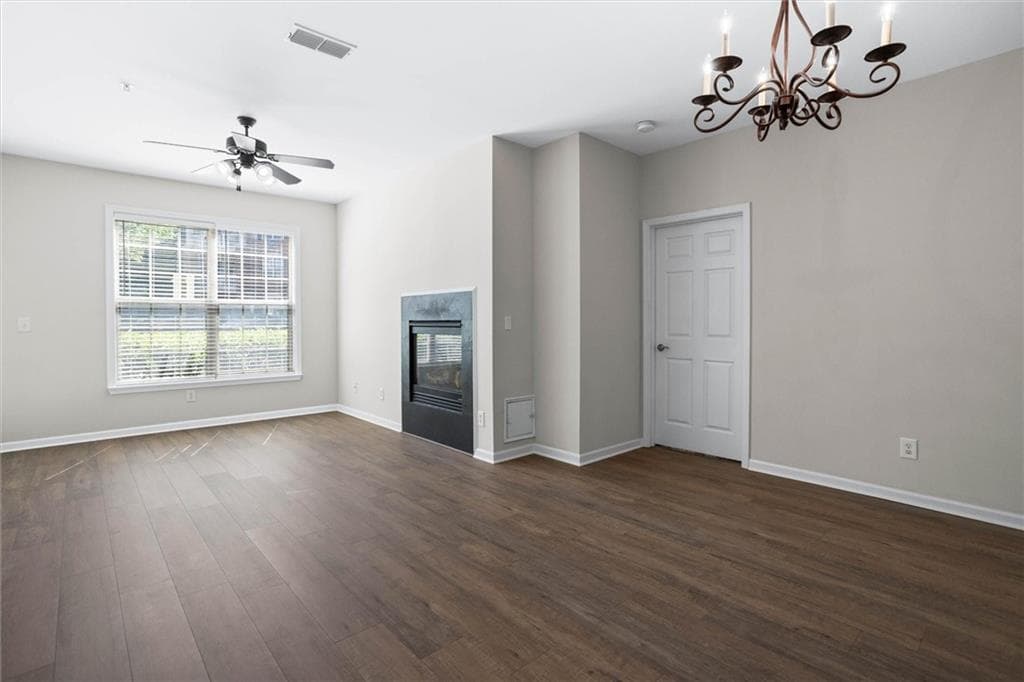 2 bedroom, 2 bathroom, 1,175 sq ft condominium for sale at 4805 W Village Way 1108, Smyrna, GA 30080 — photo 10