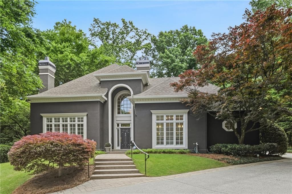 4 bedroom, 5 bathroom, 5,968 sq ft single family residence sold at 8 The Croft, Sandy Springs, GA 30342