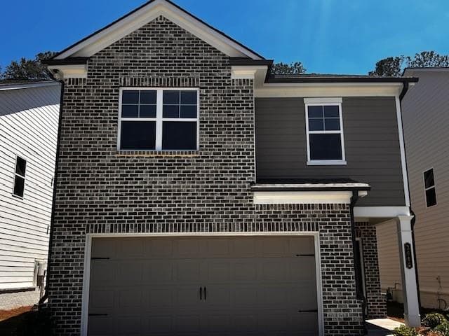 3 bedroom, 3 bathroom, 2,016 sq ft single family residence sold at 3680 Ivy Cottage Drive, Snellville, GA 30039
