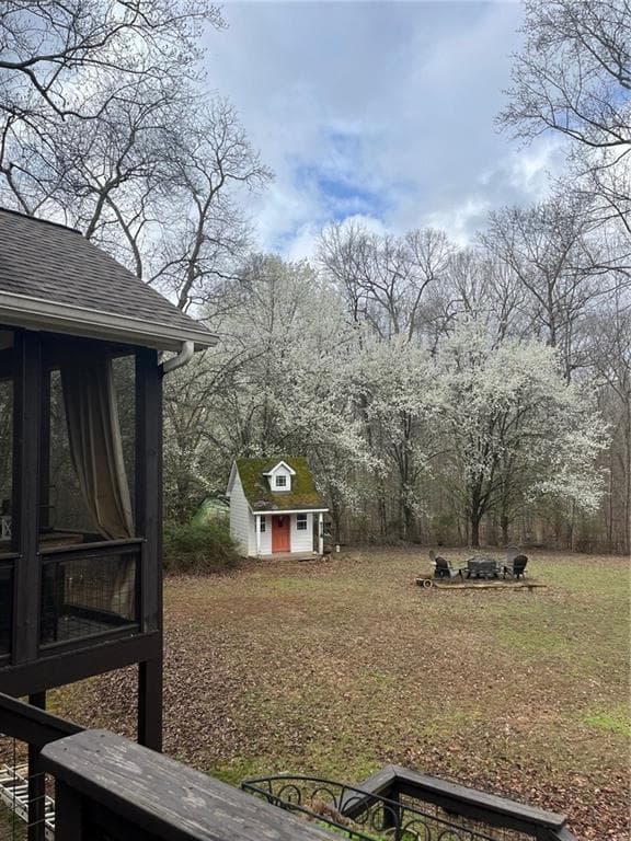 5 bedroom, 4 bathroom, 6,200 sq ft single family residence for sale at 1692 N Hadaway Road, Kennesaw, GA 30152 — photo 10