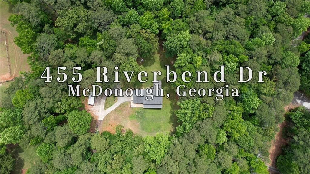 4 bedroom, 3 bathroom, 2,684 sq ft single family residence under contract at 455 Riverbend Drive, Mcdonough, GA 30252 — photo 2