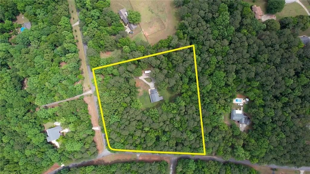 4 bedroom, 3 bathroom, 2,684 sq ft single family residence under contract at 455 Riverbend Drive, Mcdonough, GA 30252 — photo 5