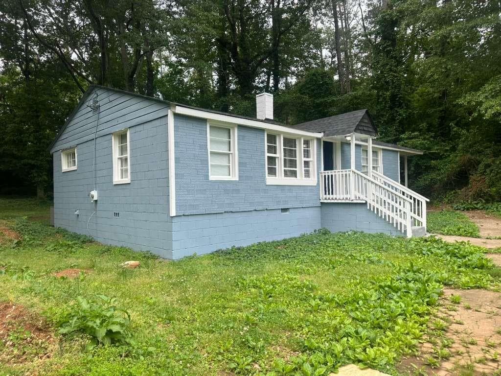 3 bedroom, 1 bathroom, 1,300 sq ft single family residence for sale at 2655 Old Toney Road, Ellenwood, GA 30294 — photo 2