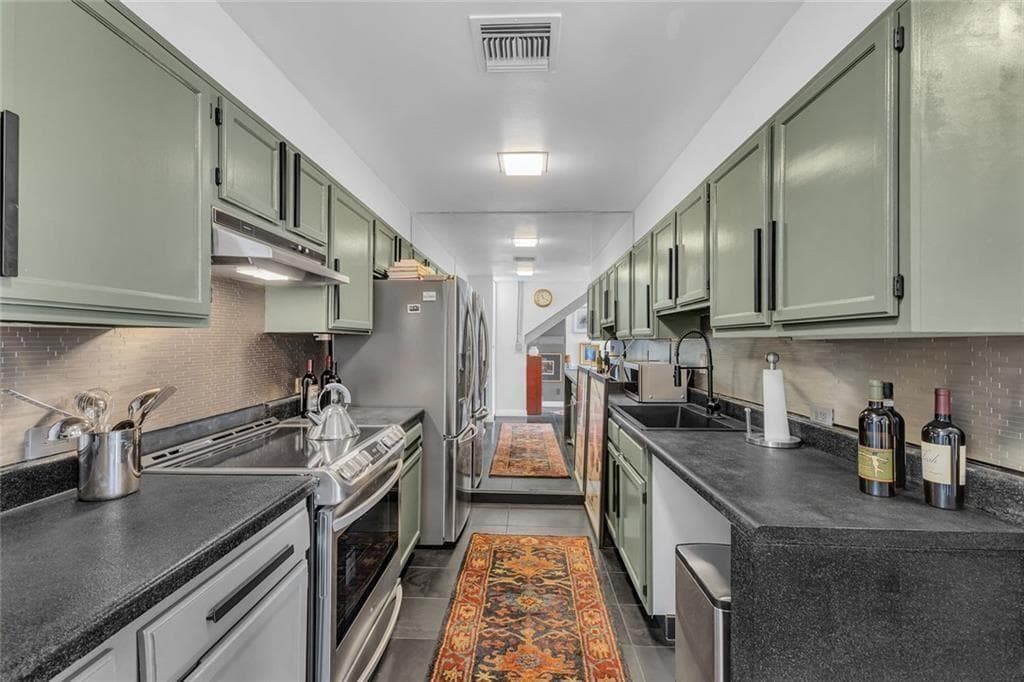 1 bedroom, 1 bathroom, 862 sq ft condominium under contract at 145 15th Street 409, Atlanta, GA 30309 — photo 6