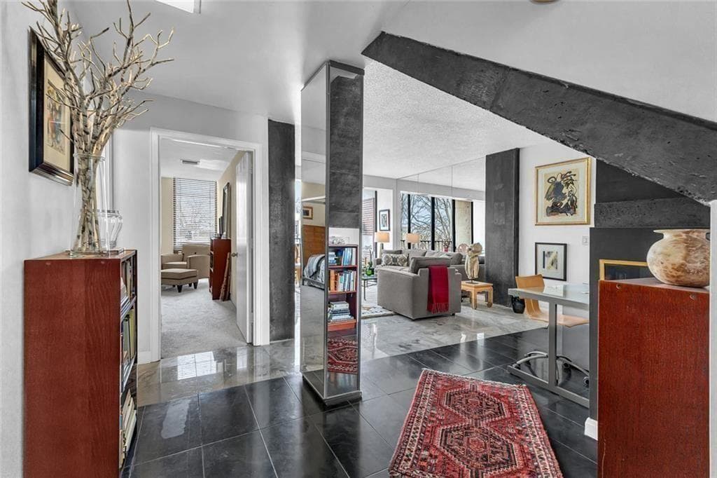 1 bedroom, 1 bathroom, 862 sq ft condominium under contract at 145 15th Street 409, Atlanta, GA 30309 — photo 7