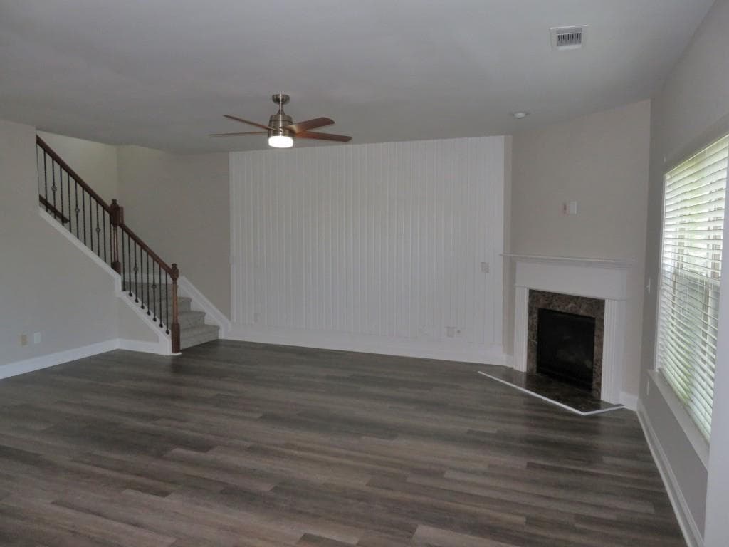 4 bedroom, 3 bathroom, 2,460 sq ft single family residence for sale at 5928 Cobblestone Creek Circle, Mableton, GA 30126 — photo 9