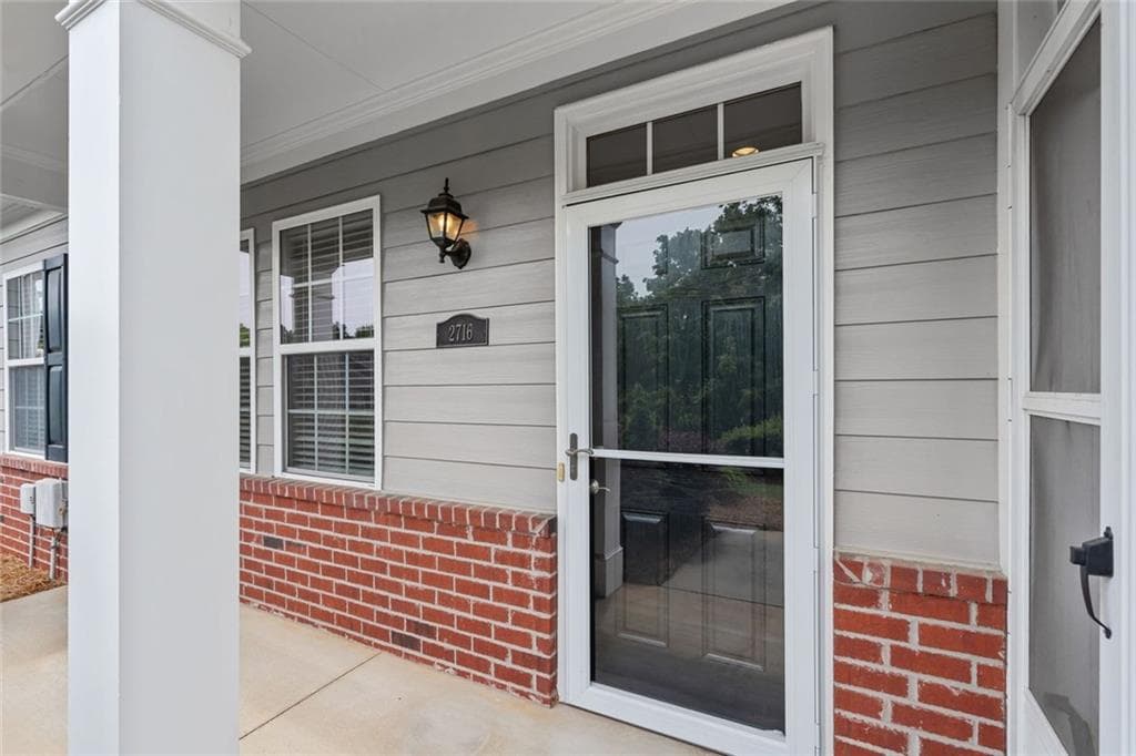 2 bedroom, 2 bathroom, 1,614 sq ft condominium for sale at 2716 Grapevine Circle, Cumming, GA 30041 — photo 6