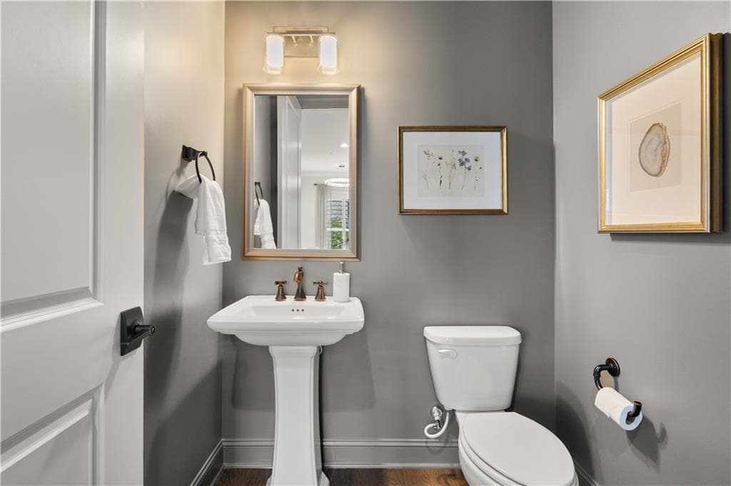 3 bedroom, 4 bathroom, 2,500 sq ft townhouse for sale at 213 Phillips Lane, Alpharetta, GA 30009 — photo 6
