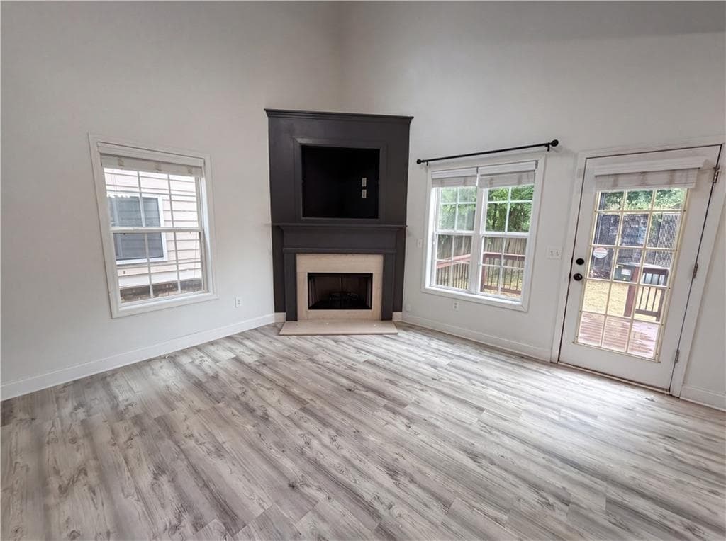 3 bedroom, 3 bathroom, 2,366 sq ft single family residence under contract at 2559 Oakleaf Ridge, Lithonia, GA 30058 — photo 6