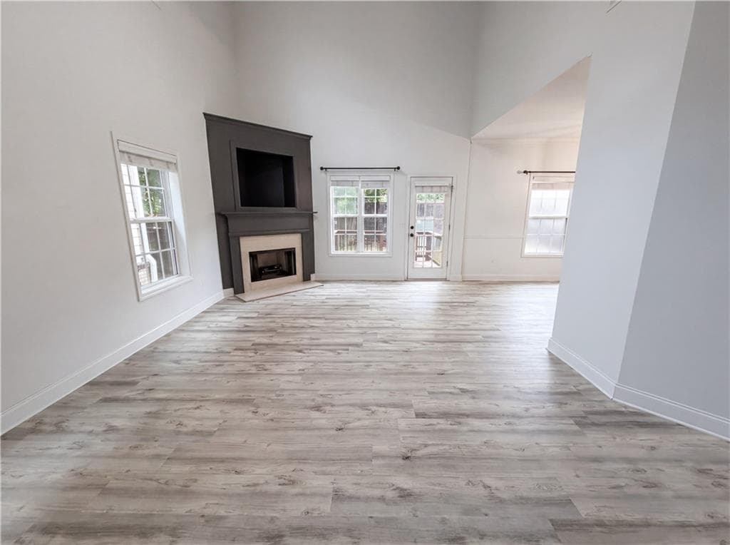 3 bedroom, 3 bathroom, 2,366 sq ft single family residence under contract at 2559 Oakleaf Ridge, Lithonia, GA 30058 — photo 7