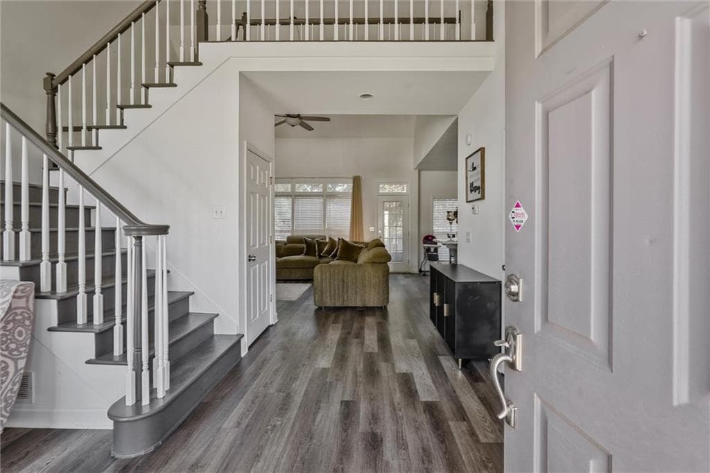 5 bedroom, 4 bathroom, 3,384 sq ft single family residence for sale at 2170 Thorndale Drive, Lilburn, GA 30047 — photo 4