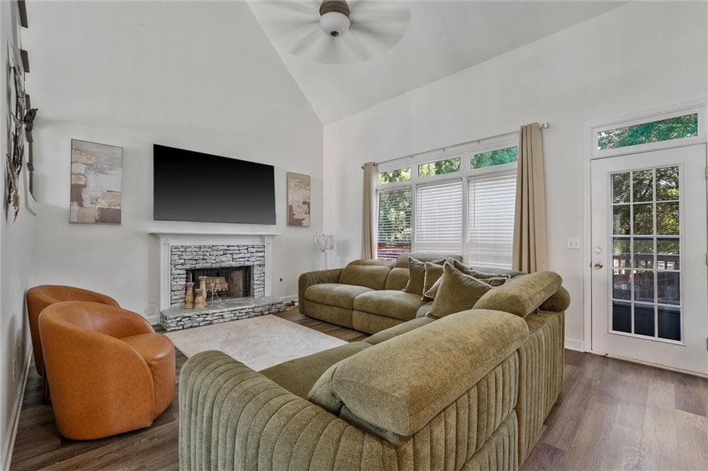 5 bedroom, 4 bathroom, 3,384 sq ft single family residence for sale at 2170 Thorndale Drive, Lilburn, GA 30047 — photo 8