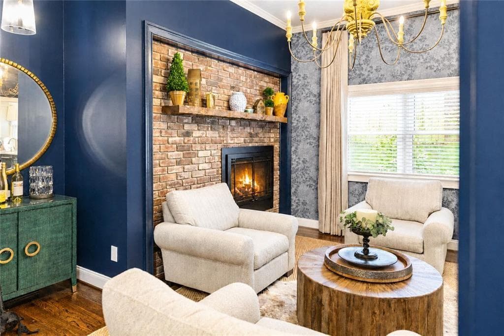 4 bedroom, 4 bathroom, 3,705 sq ft single family residence under contract at 2058 Evergreen Lane, Atlanta, GA 30318 — photo 8